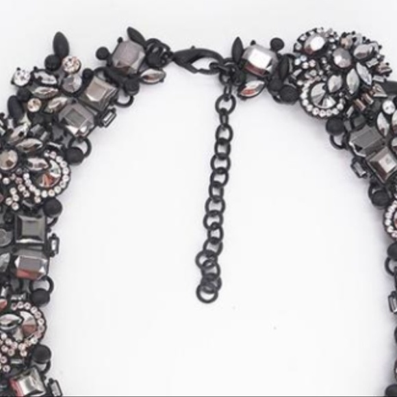 GUNMETAL RHINESTONE STATEMENT COLLAR NECKLACE-NEW - Picture 3 of 4